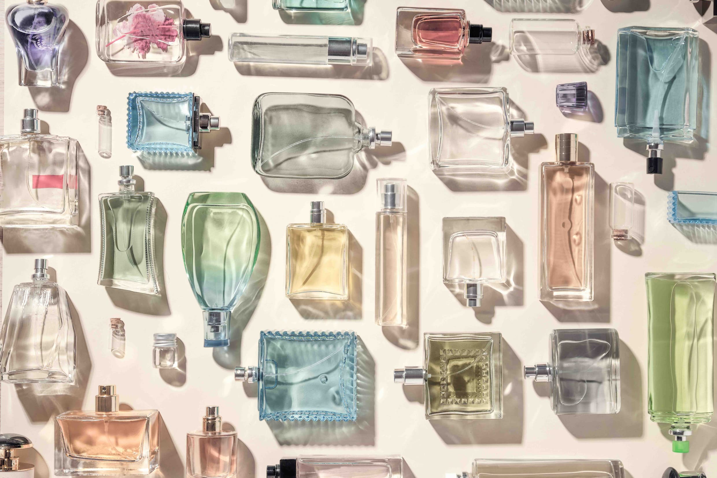 Quarto ou banheiro, onde guardar seus perfumes?