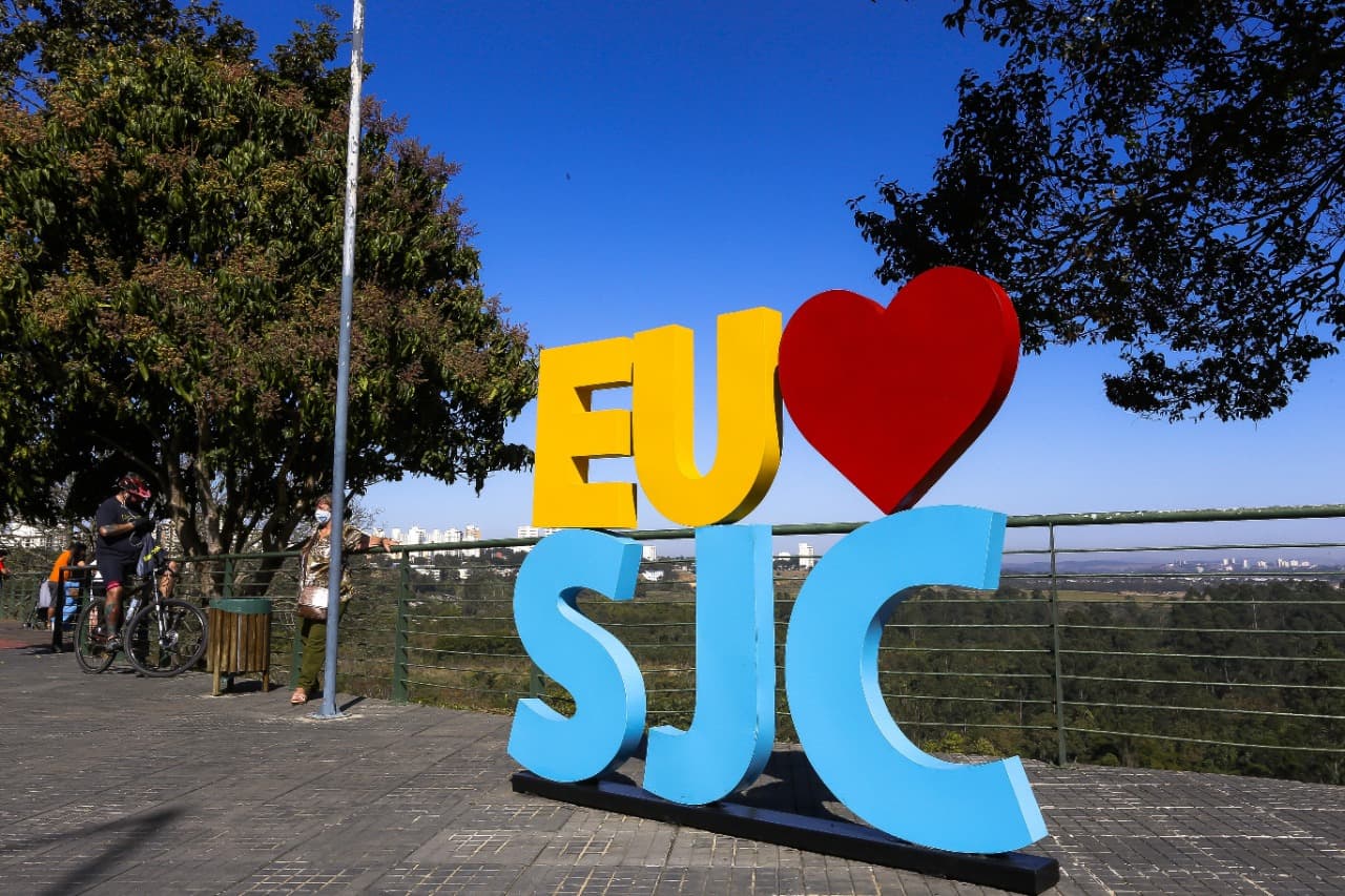eu amo sjc.jpg