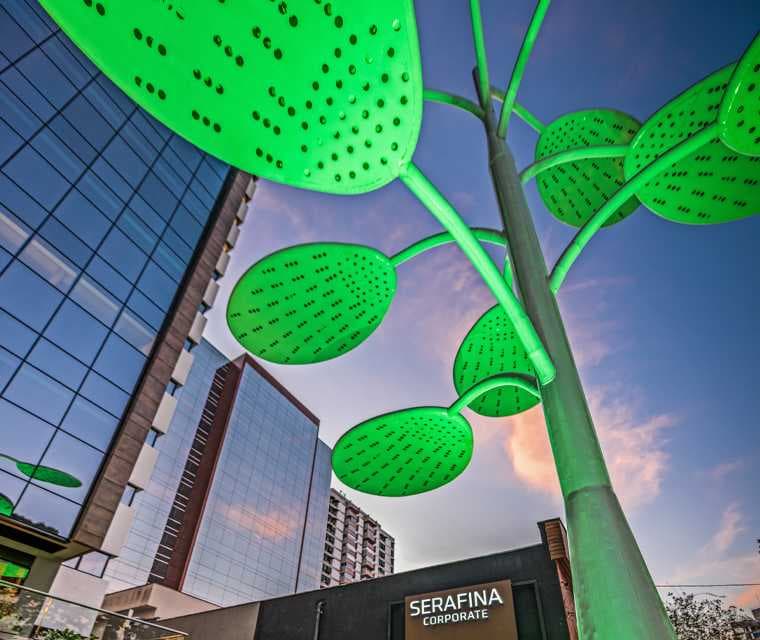 Árvore solar bonita e sustentável